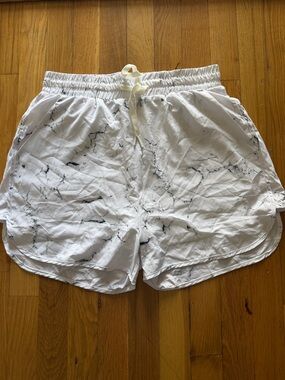 BuffBunny White Marble Print Athletic Shorts